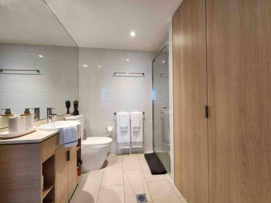 Broadbeach Business Or Leisure Gold Coast Esterno foto